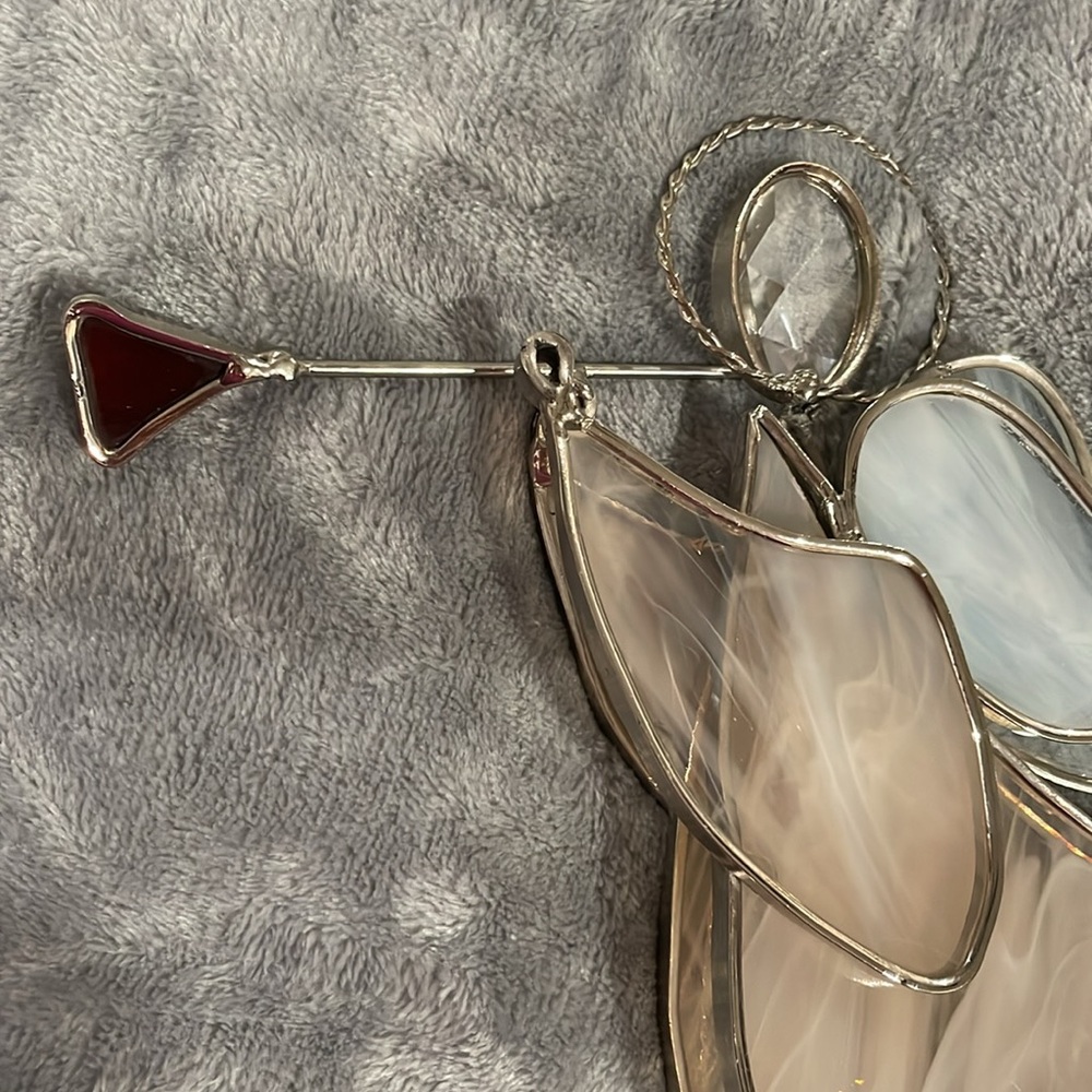 Stained glass angel sounding trumpet glass wings silver trim and halo crystal - Picture 6 of 8